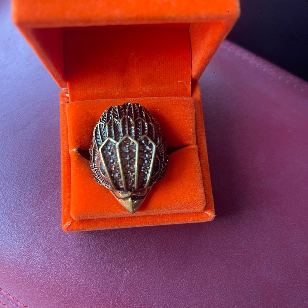 Kurt Geiger London Eagle Ring – Gold Tone – NEW 💎 - Picture 7 of 8